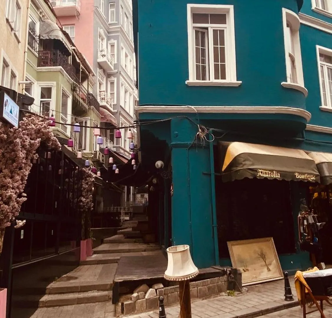 The House Company Bed & Breakfast Istanbul